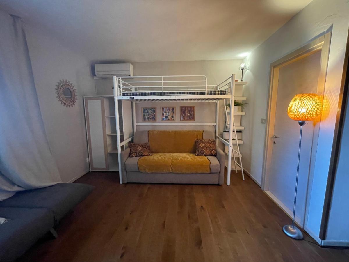 Loft Elegans Appartement Lignano Sabbiadoro Buitenkant foto